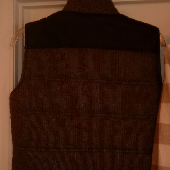 CI SONO VEST AND ANS FLANNEL SHIRT COMBO - Picture 5 of 8